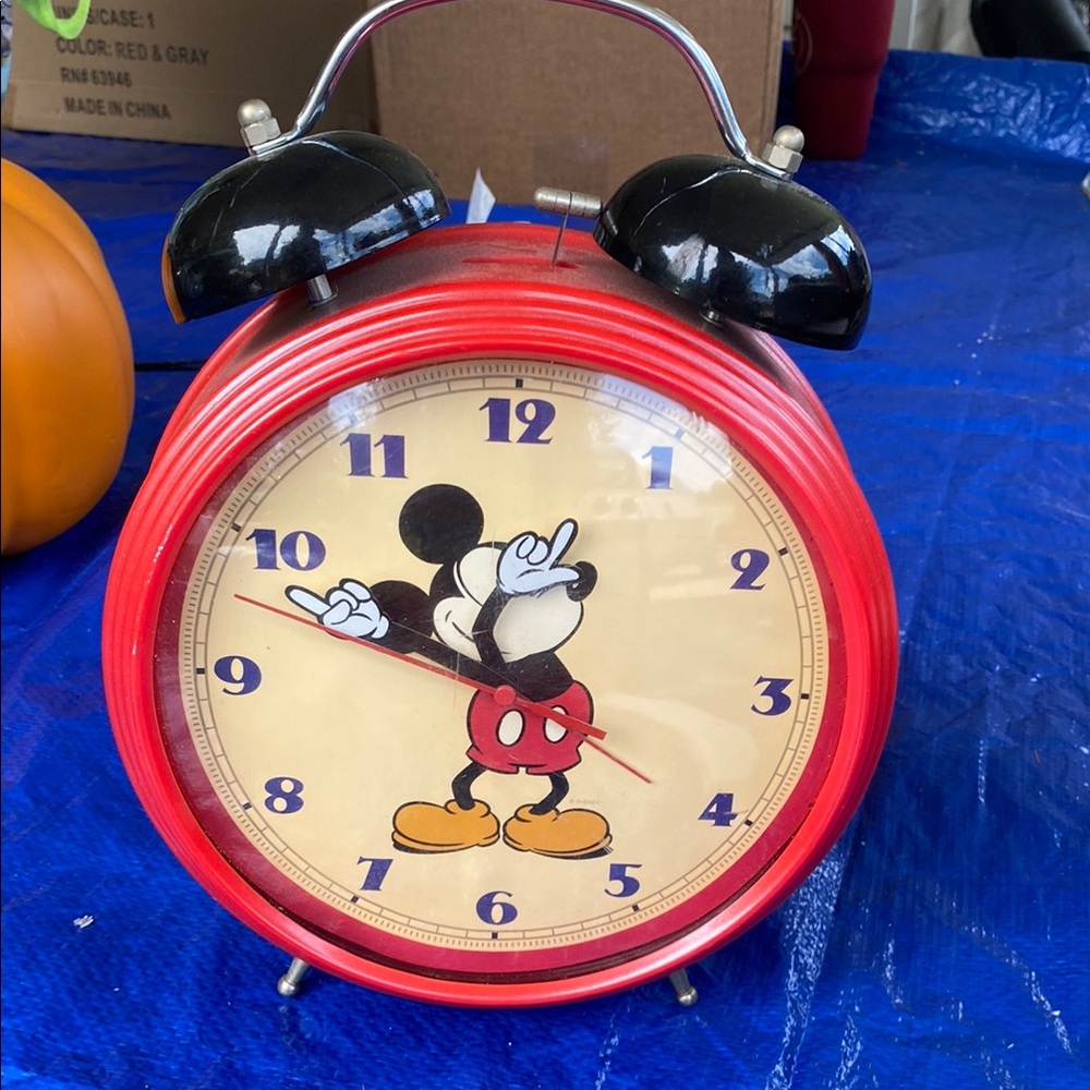 Disney Mickey Mouse Red and Black Wall or Table top Clock Decor